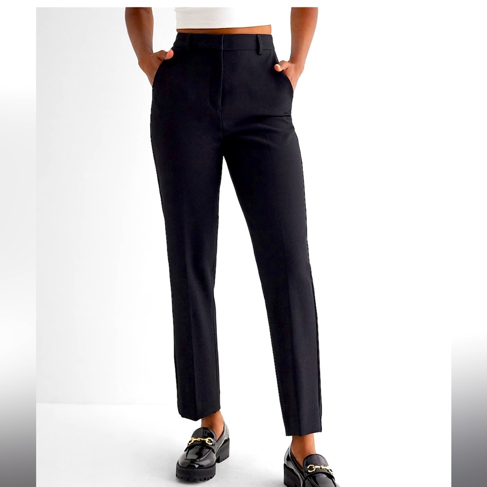 Express Super High Waisted
Straight Ankle Pant